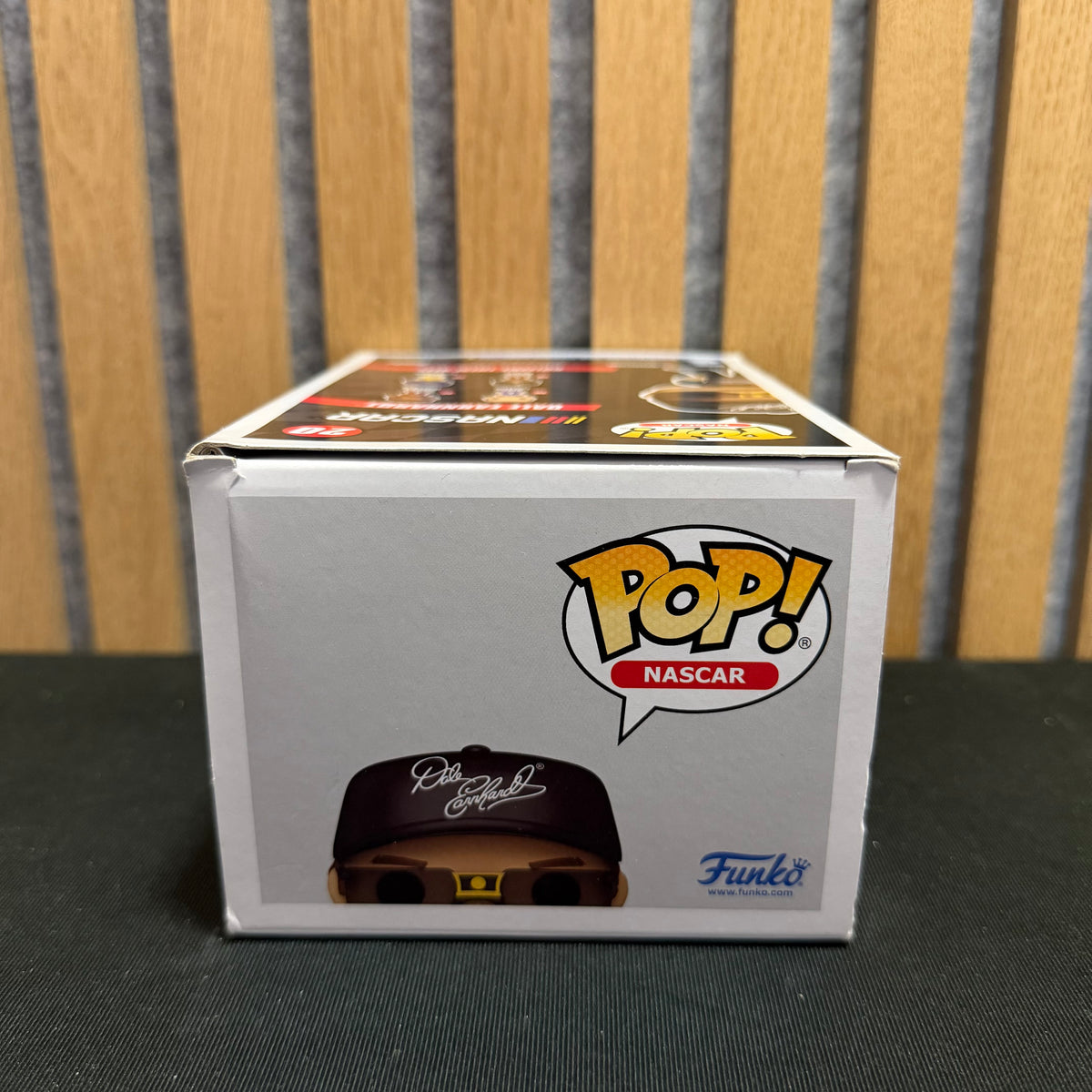 Funko Pop! NASCAR Dale Earnhardt (Fanatics Exclusive) #20