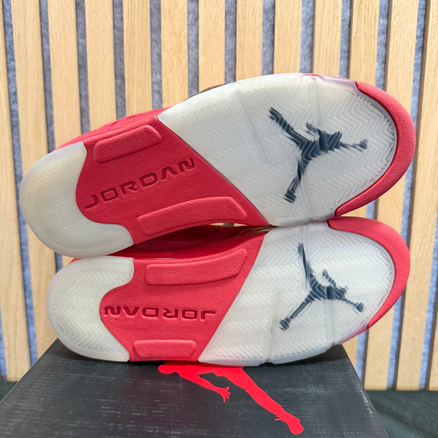 Air Jordan 5 Retro 'Red Suede' (PRE-OWNED)