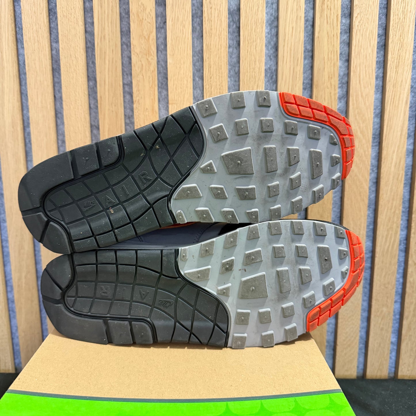 HUF x Nike Air Max 1 SP 'Brilliant Orange' (PRE-OWNED)