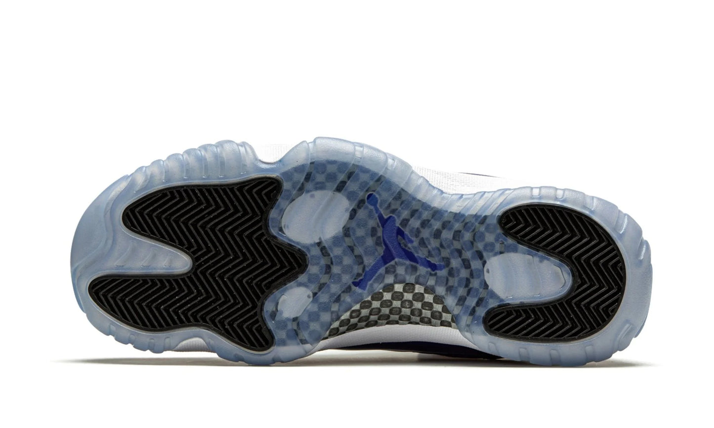 Air Jordan 11 Retro Low 'White Concord' (W)