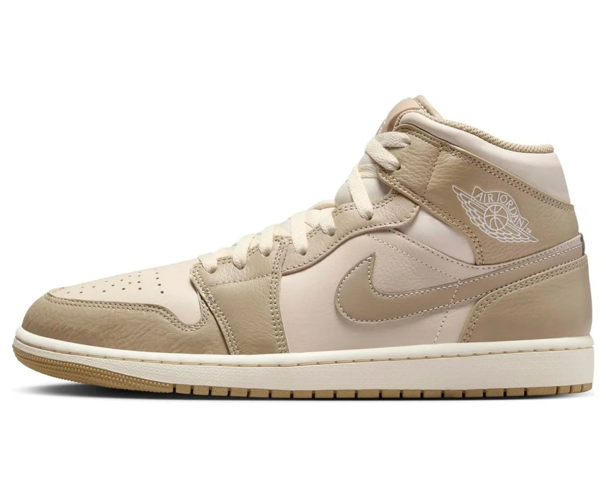 Air Jordan 1 Mid 'Legend Light Brown'