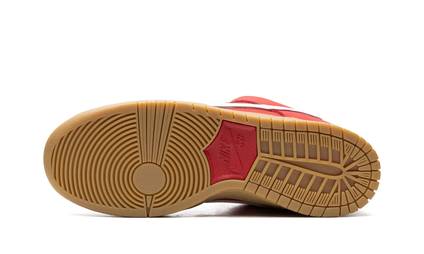 Nike SB Dunk Low 'University Red Gum'
