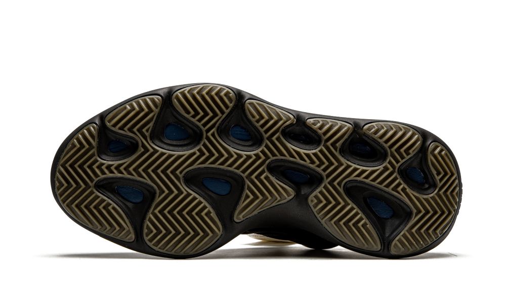 adidas Yeezy 700 V3 'Clay Brown'