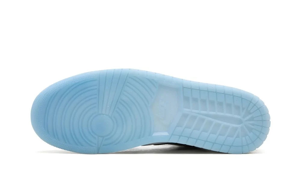 Air Jordan 1 Low SE 'Concord'