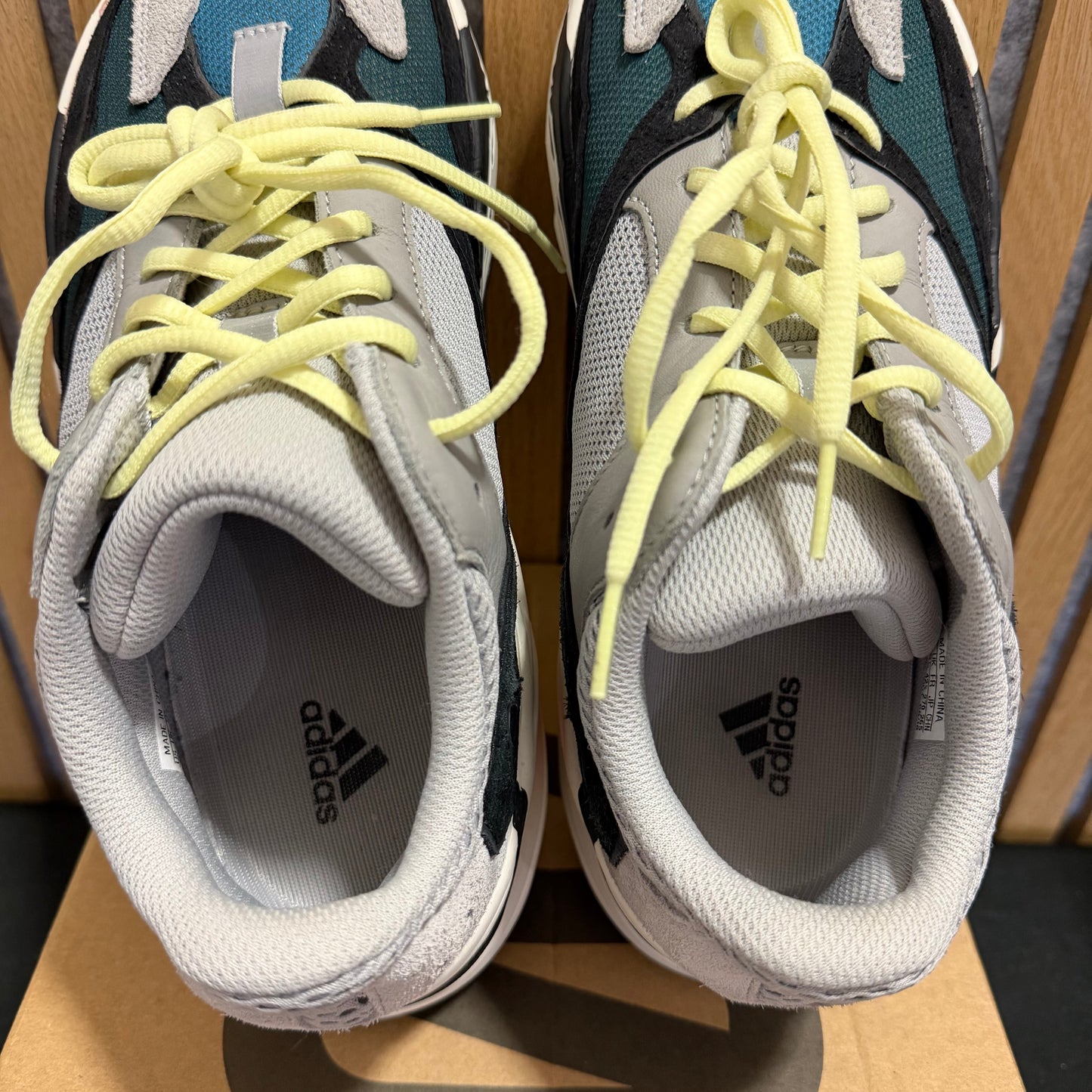 adidas Yeezy Boost 700 'Wave Runner' (PRE-OWNED)