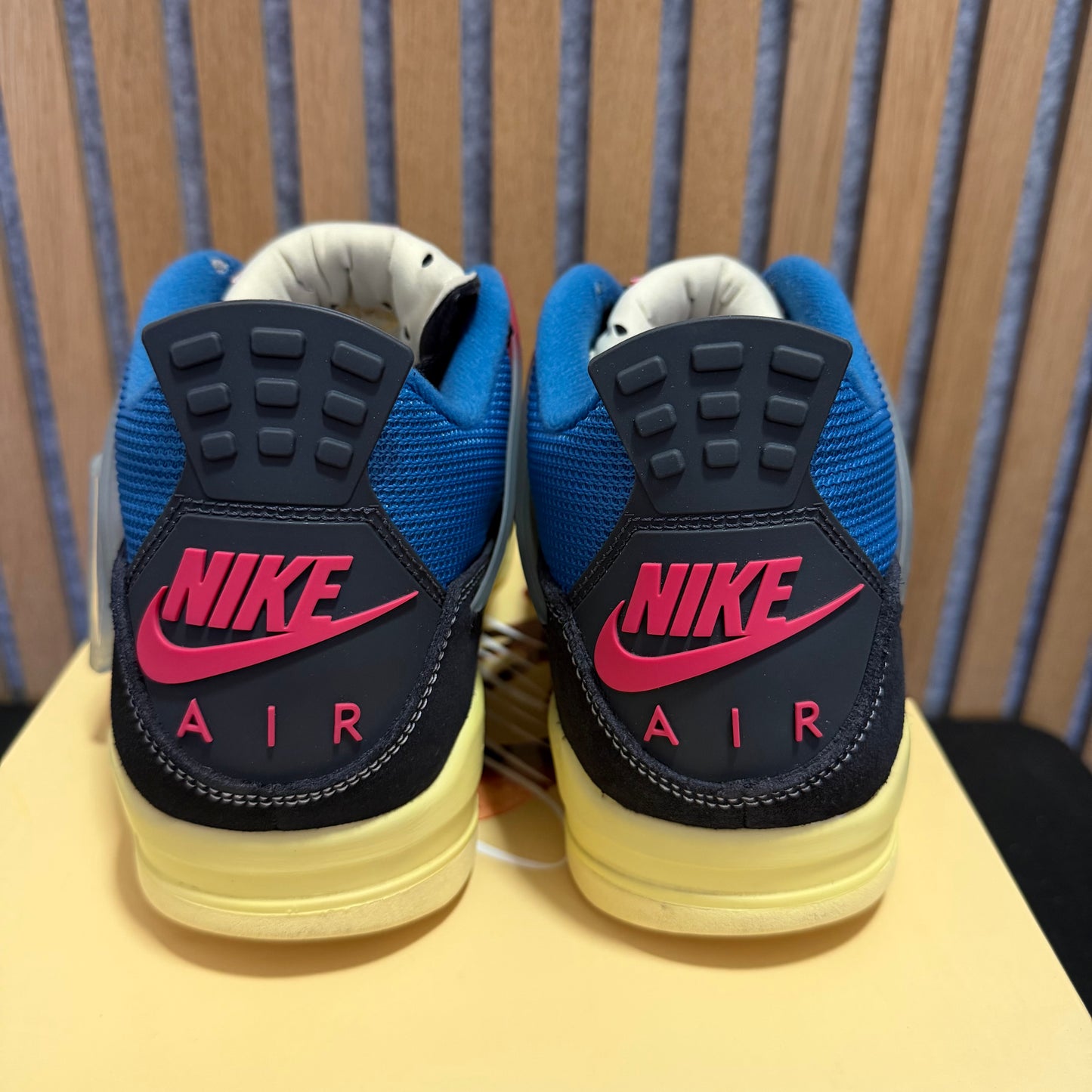 Air Jordan 4 Retro 'Union LA - Off Noir' (PRE-OWNED)