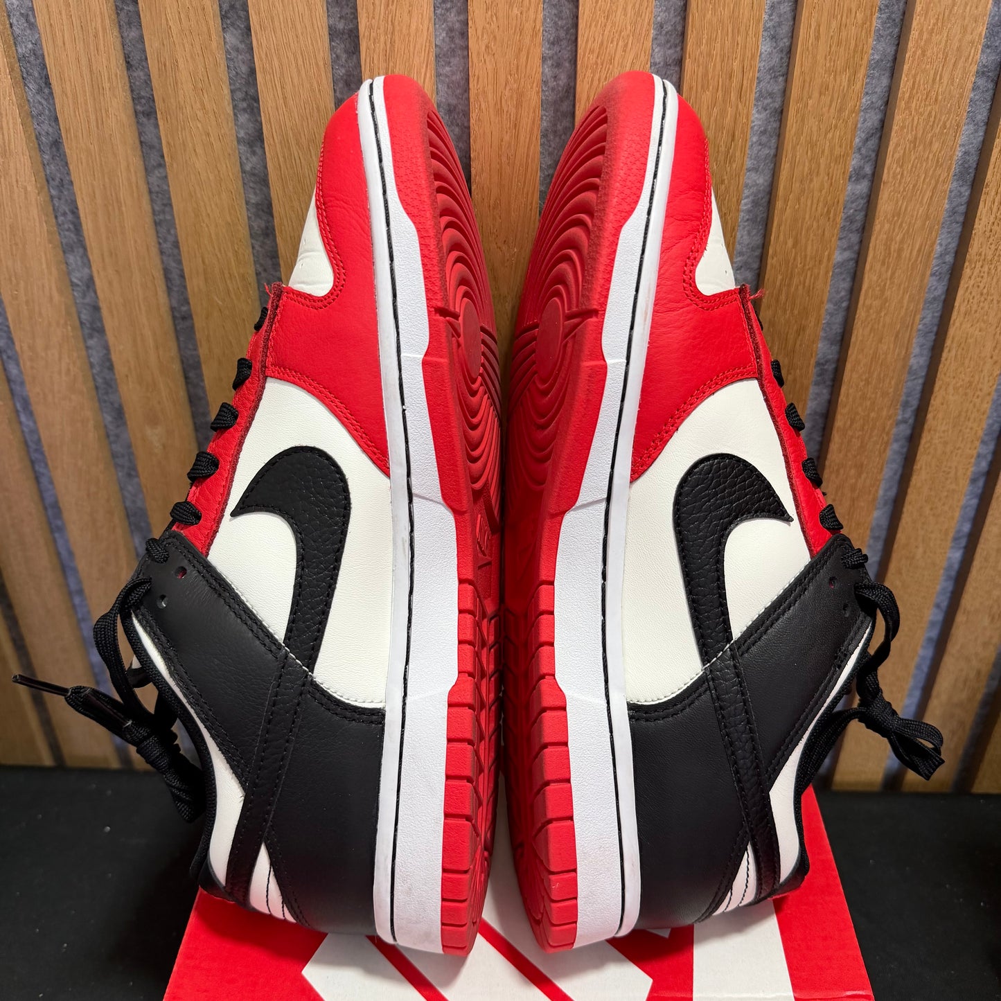 Nike Dunk Low EMB 'NBA 75th Anniversary Chicago '(PRE-OWNED)