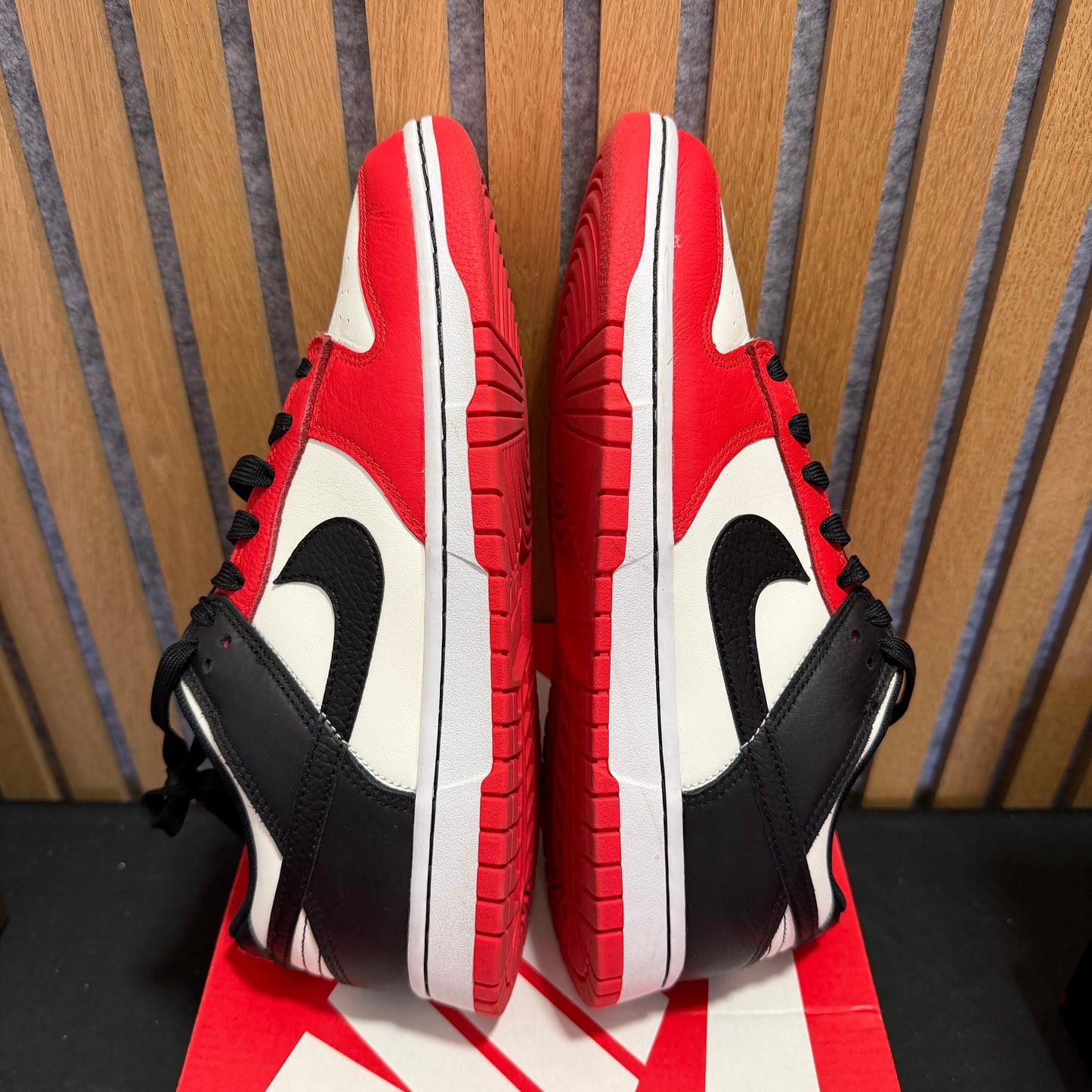 Nike Dunk Low EMB 'NBA 75th Anniversary Chicago '(PRE-OWNED)