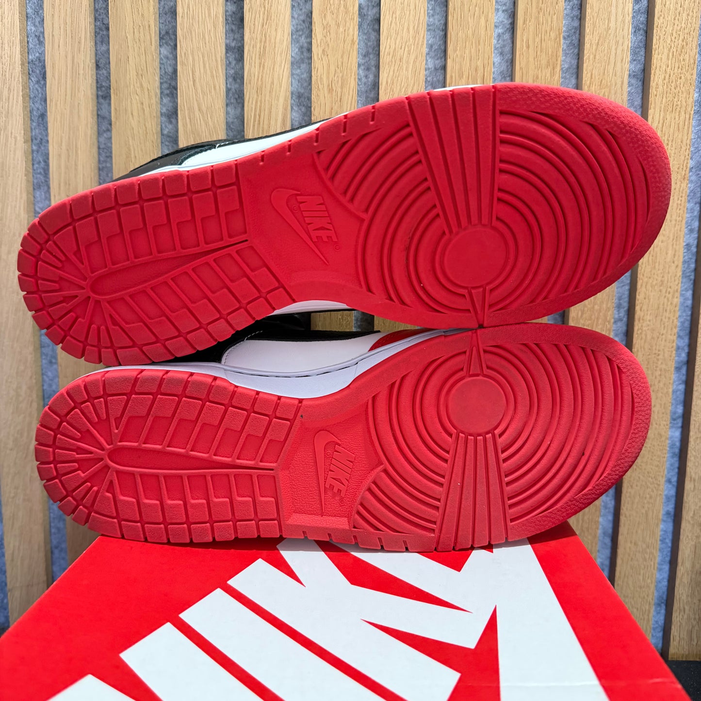 Nike Dunk Low EMB 'NBA 75th Anniversary Chicago '(PRE-OWNED)