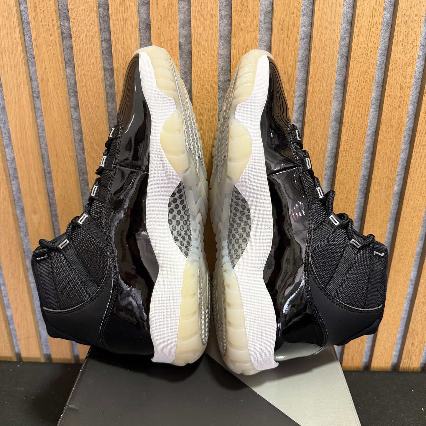 Air Jordan 11 Retro 'Jubilee' 25th Anniversary (PRE-OWNED)