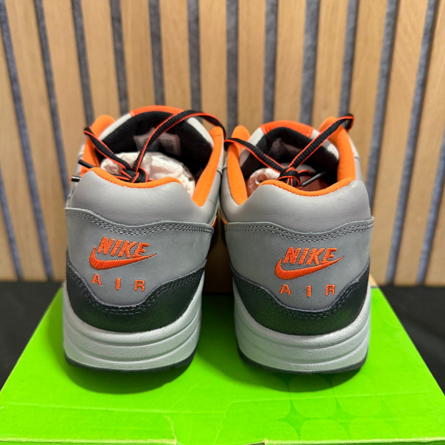HUF x Nike Air Max 1 SP 'Brilliant Orange' (PRE-OWNED)