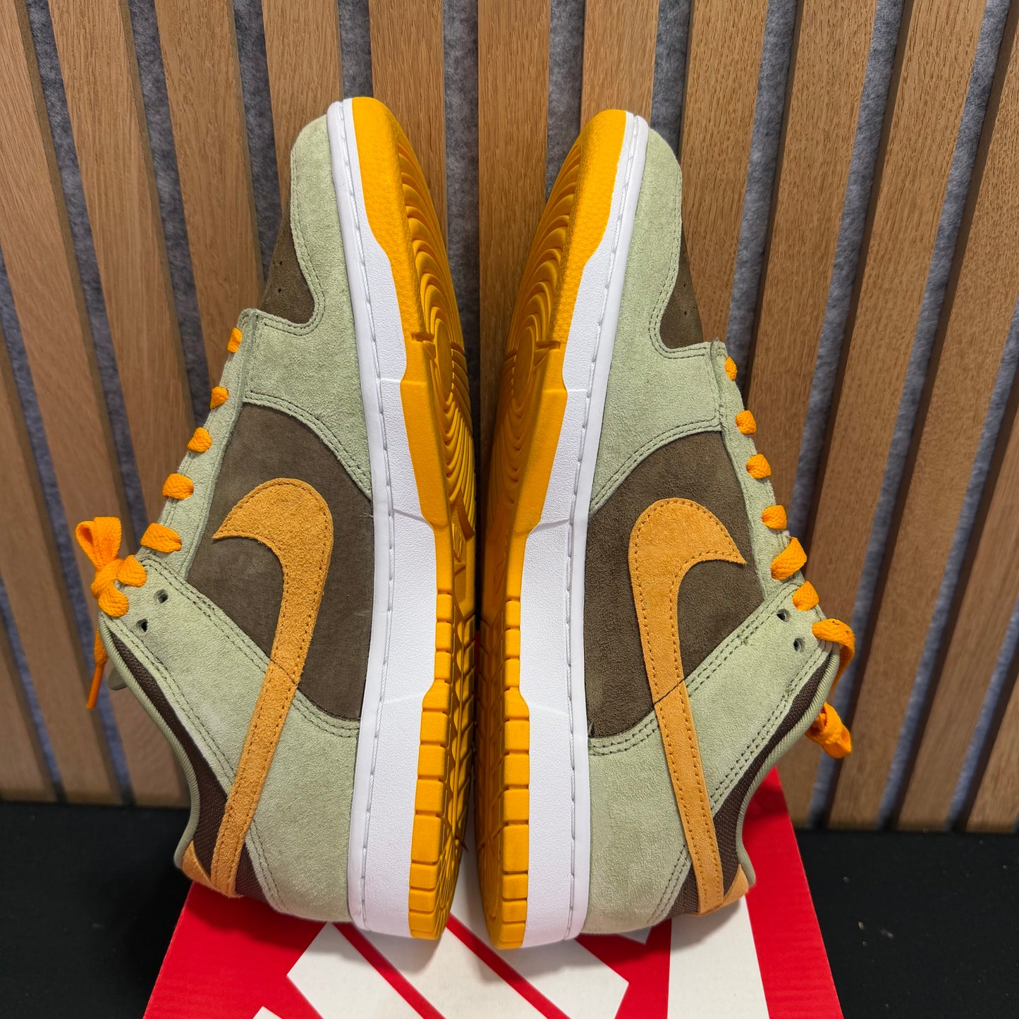 Nike Dunk Low 'Dusty Olive' (PRE-OWNED)