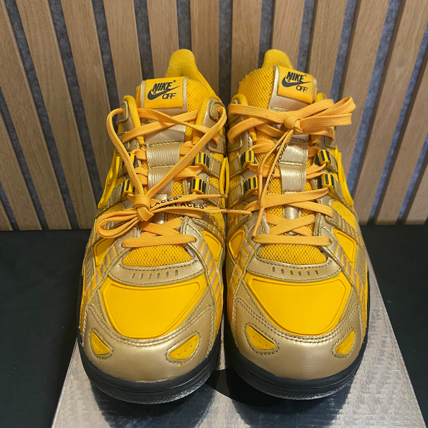Nike Air Rubber Dunk 'Off-White University Gold' (PRE-OWNED)