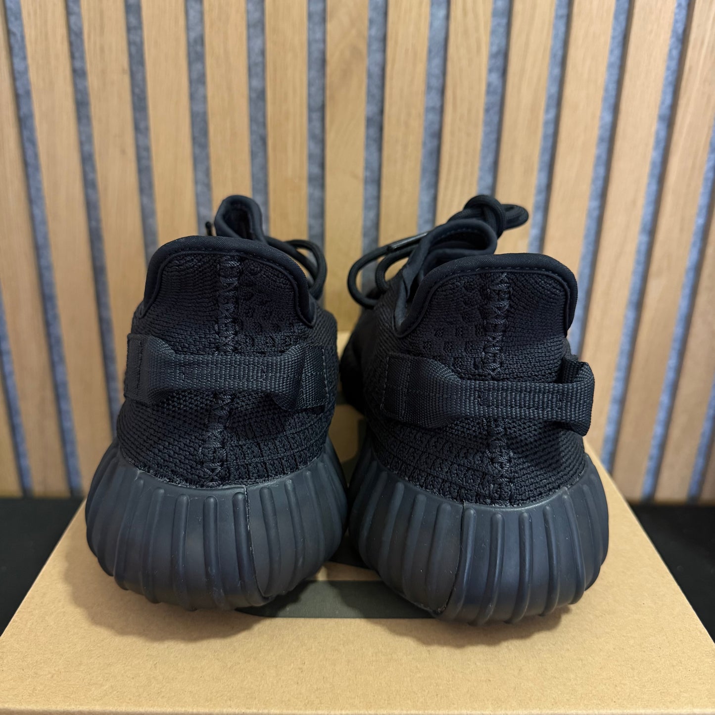 adidas Yeezy Boost 350 V2 'Onyx' (PRE-OWNED)