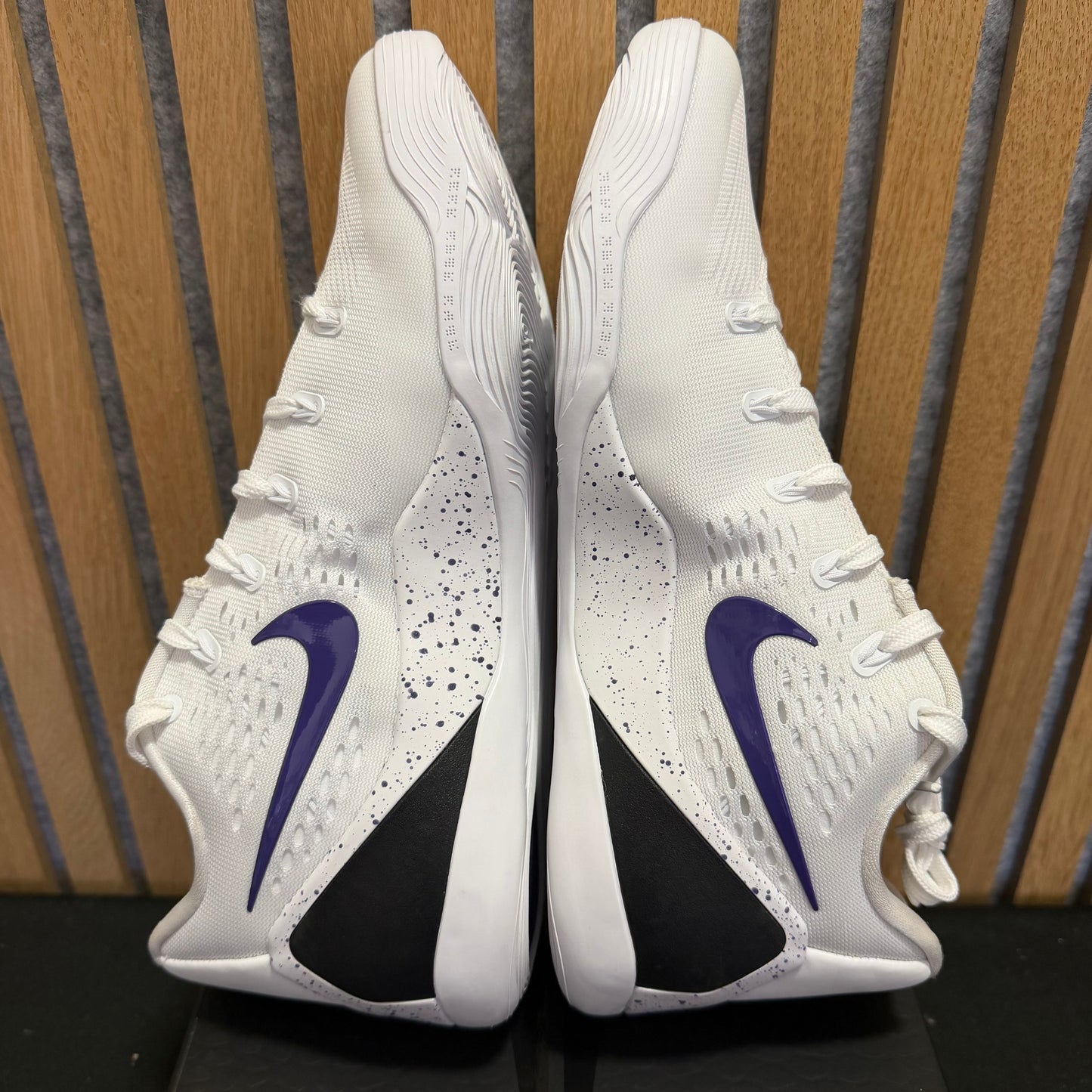 Nike Kobe 9 Elite Low EM Protro 'White Court Purple' (PRE-OWNED)