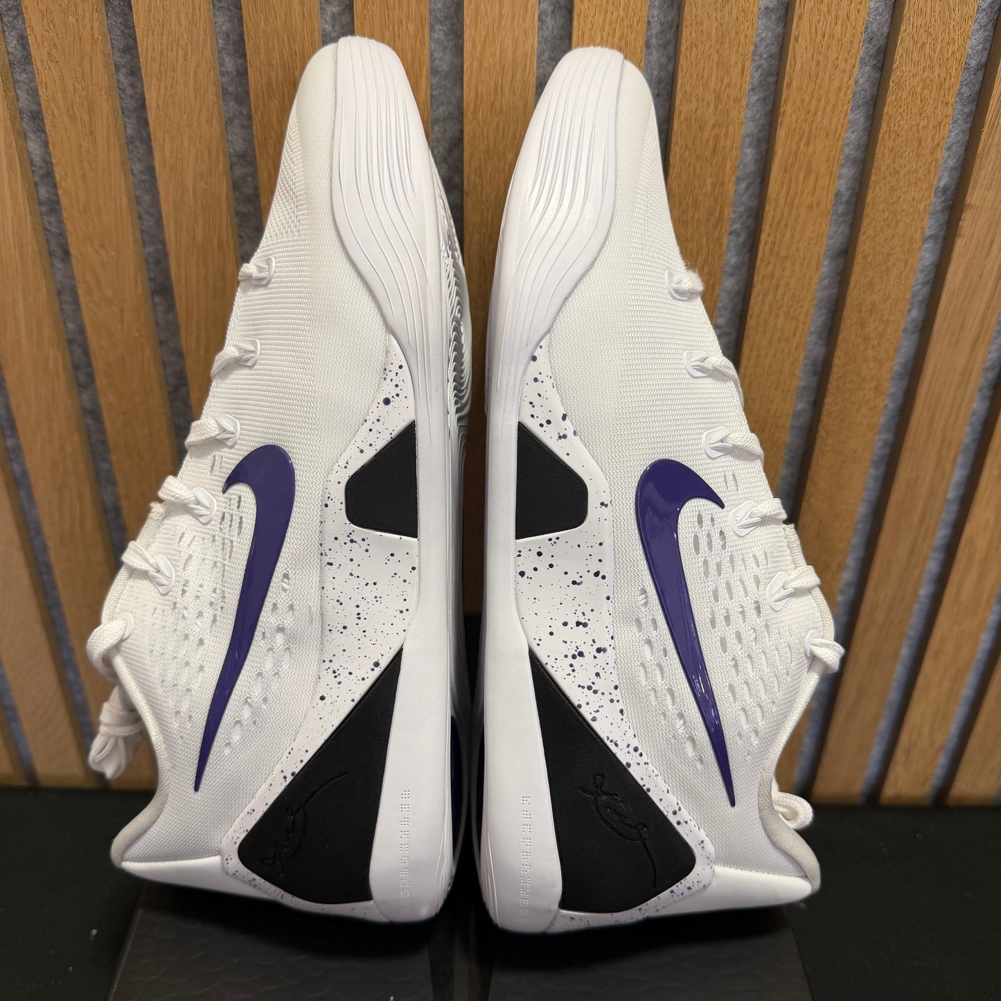 Nike Kobe 9 Elite Low EM Protro 'White Court Purple' (PRE-OWNED)