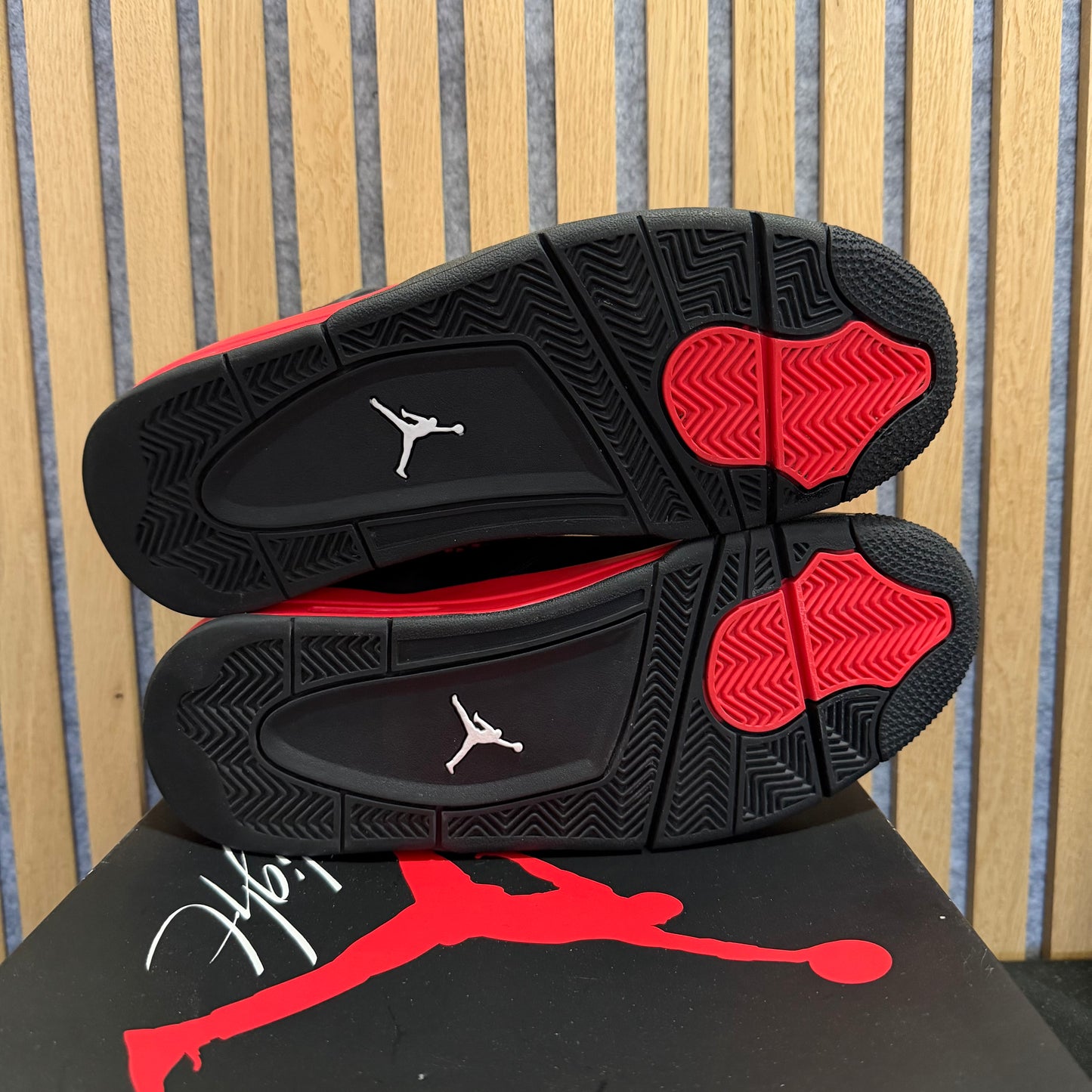 Air Jordan 4 Retro 'Red Thunder' (PRE-OWNED)