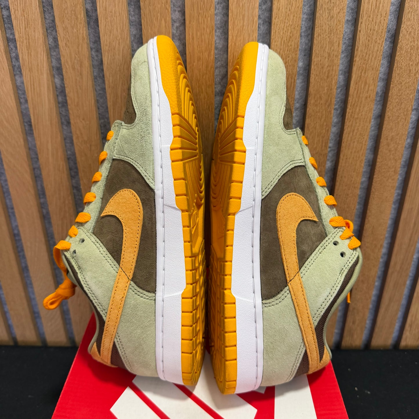 Nike Dunk Low 'Dusty Olive' (PRE-OWNED)