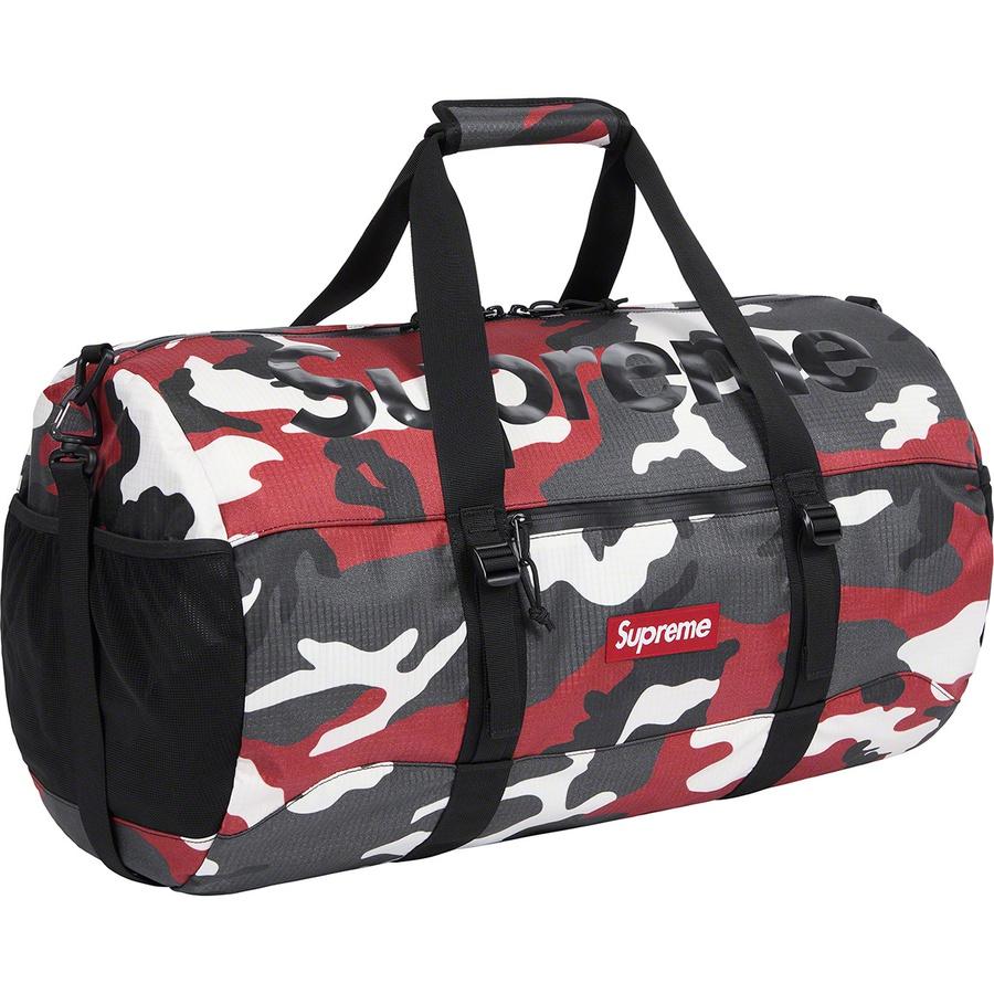 Supreme Duffle Bag (SS21) - Red Camo