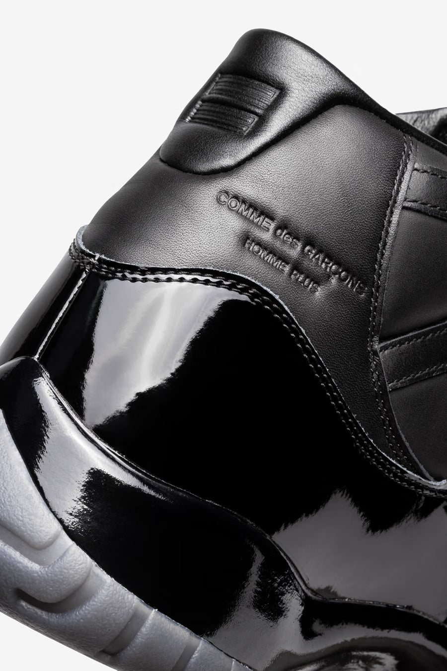 Air Jordan 11 Retro 'Comme des Garçons Homme Plus - Black'