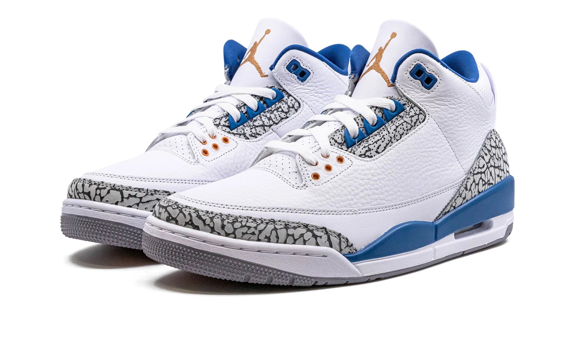 Air jordan 3 retro 2025 true blue