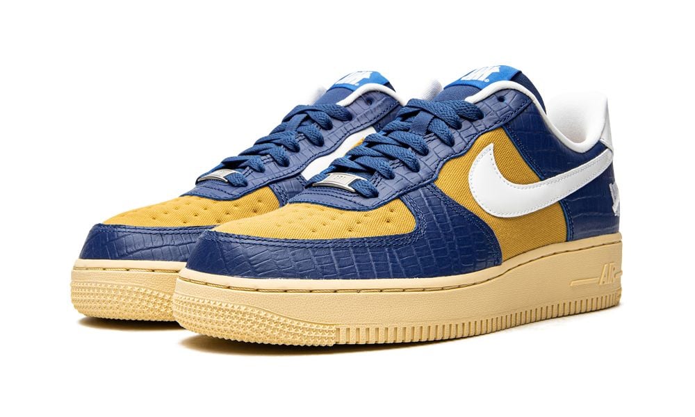 Nike air force 1 2025 low blue and yellow