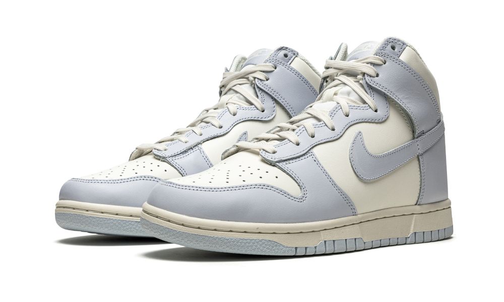 Nike Dunk High 'Football Grey' (W)