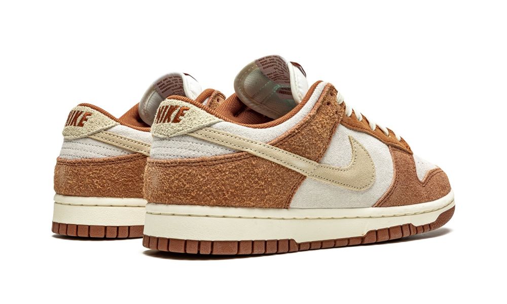 Nike Dunk Low PRM 'Medium Curry' – Reborn.