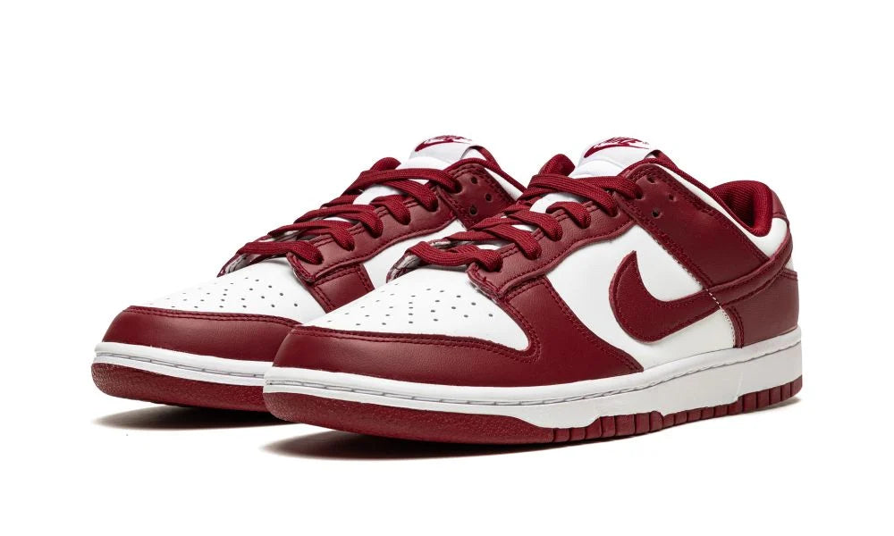 Nike Dunk Low 'Team Red' (2022)