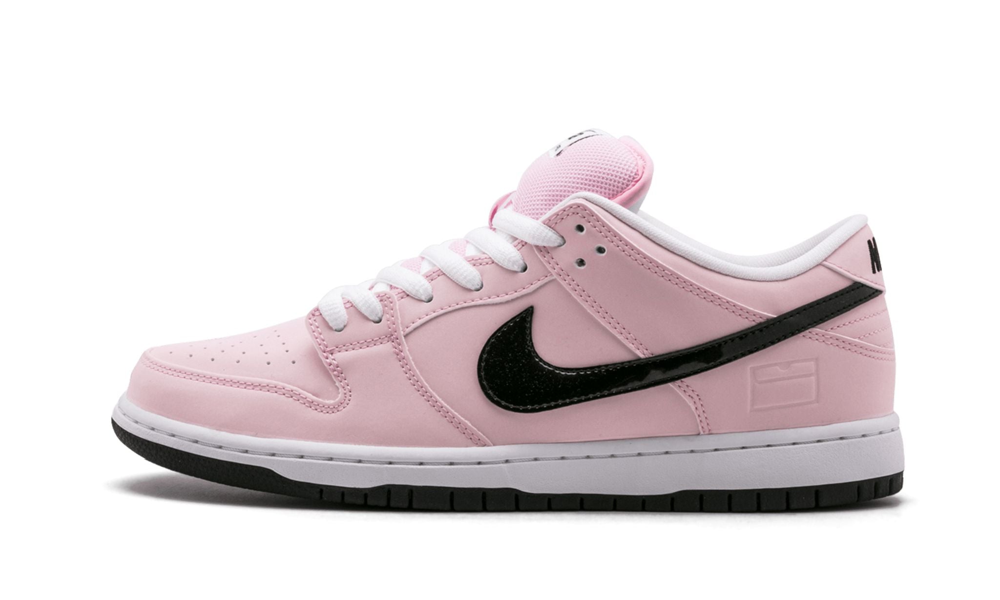 Nike SB Dunk Low 'Pink Box' – Reborn.