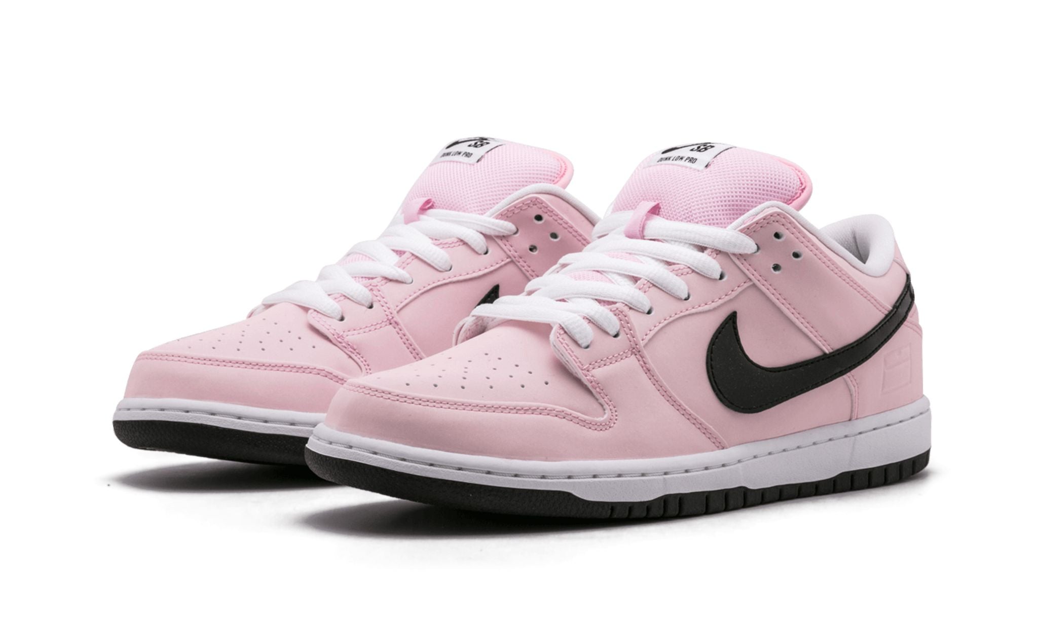 Nike dunk sb low pink box on sale