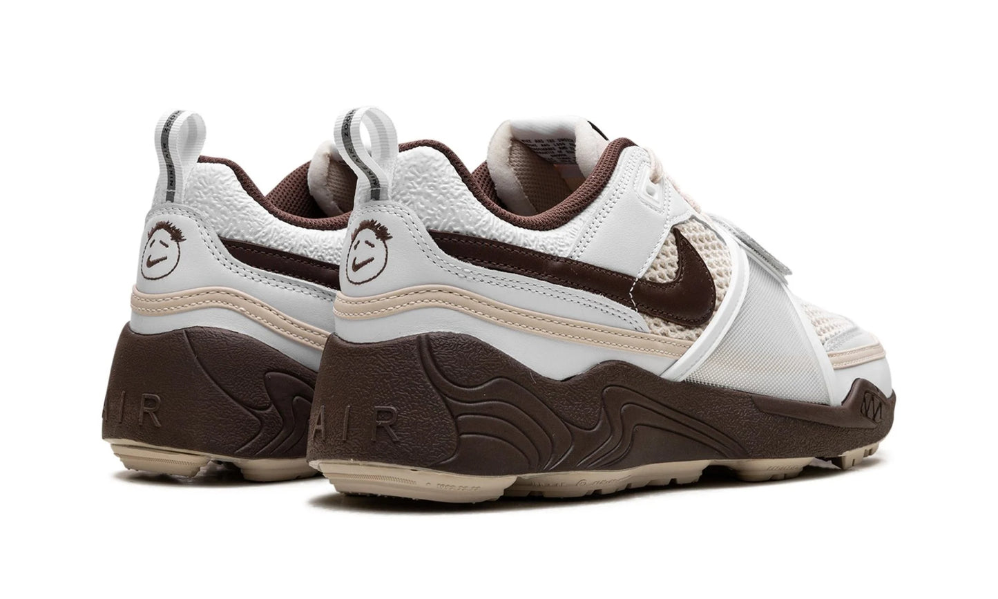 Nike Zoom Field Jaxx 'Travis Scott - Light Chocolate'