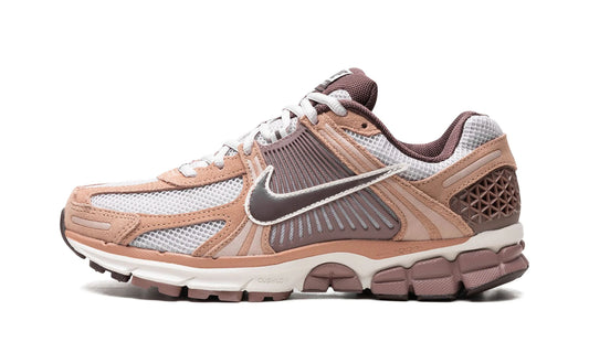 Nike Zoom Vomero 5 'Dusted Clay'