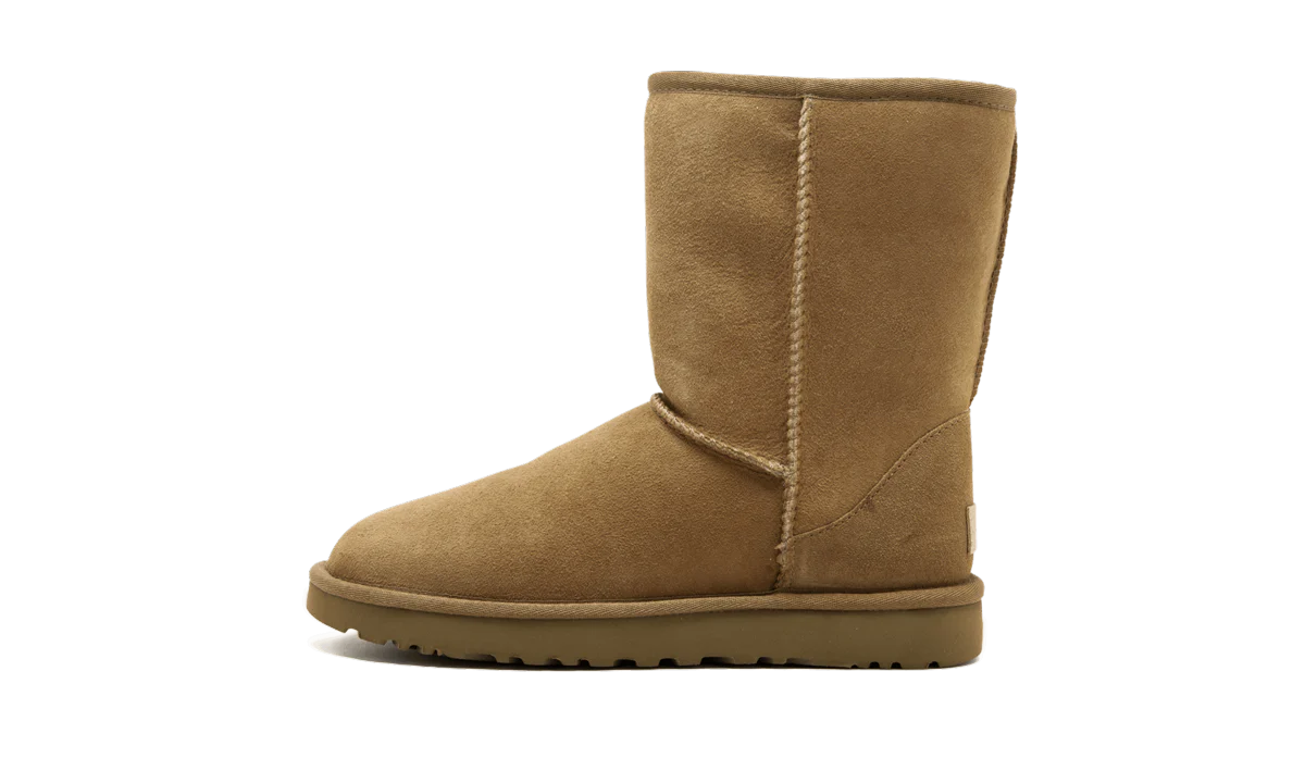 UGG Classic Short II Boot - Chestnut (W)